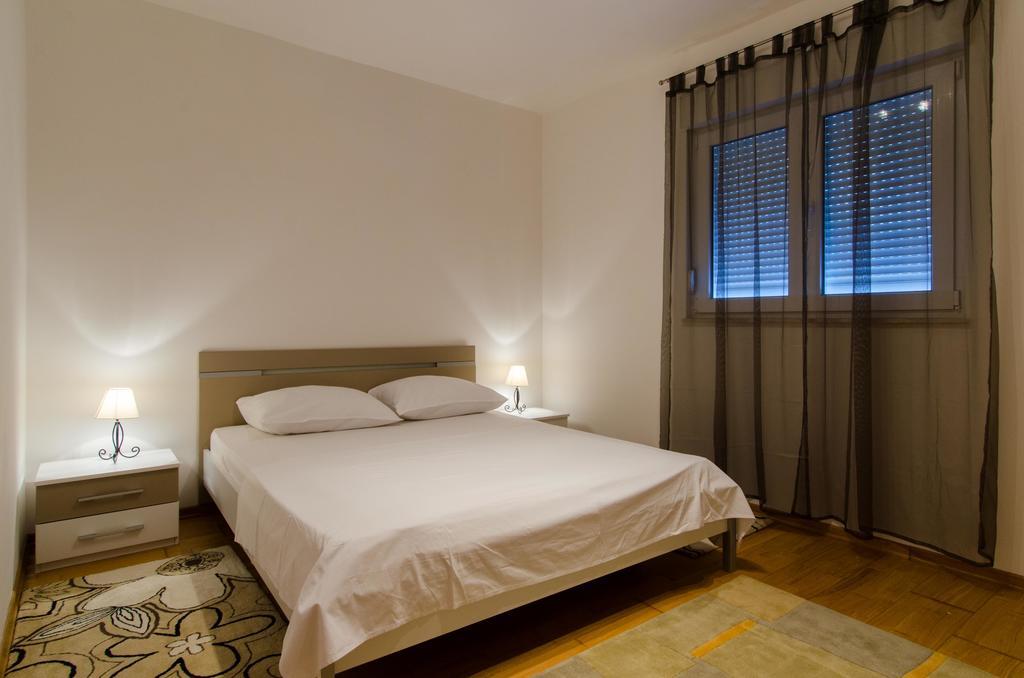 Deluxe Apartment Bagaric Trogir Bilik gambar
